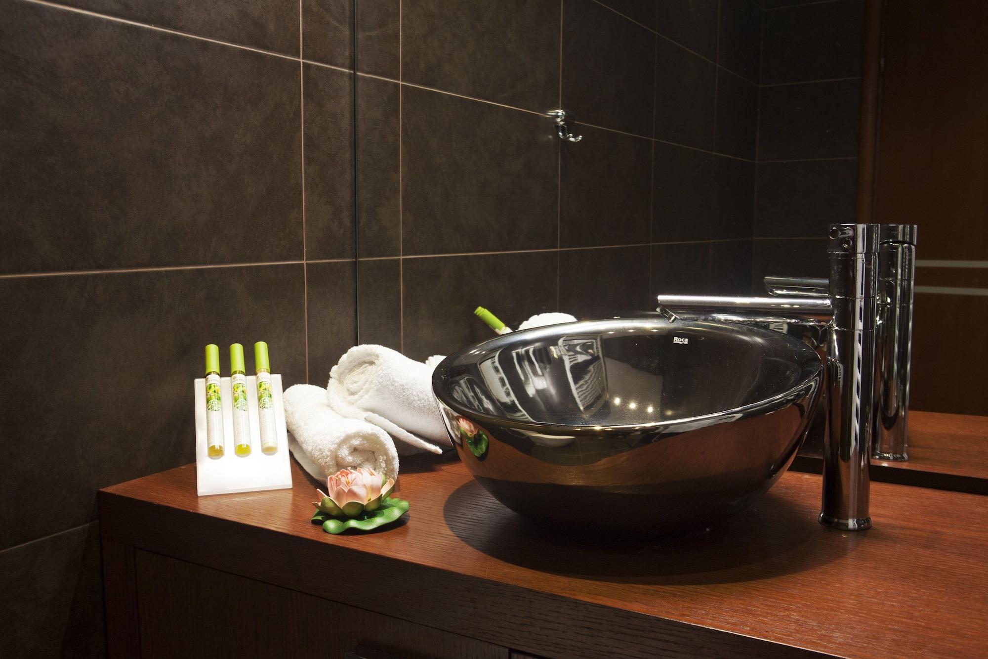 סקופיה Garden Spa Boutique Hotel מראה חיצוני תמונה