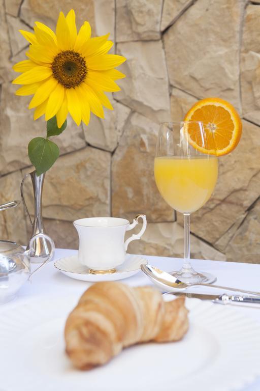 סקופיה Garden Spa Boutique Hotel מראה חיצוני תמונה