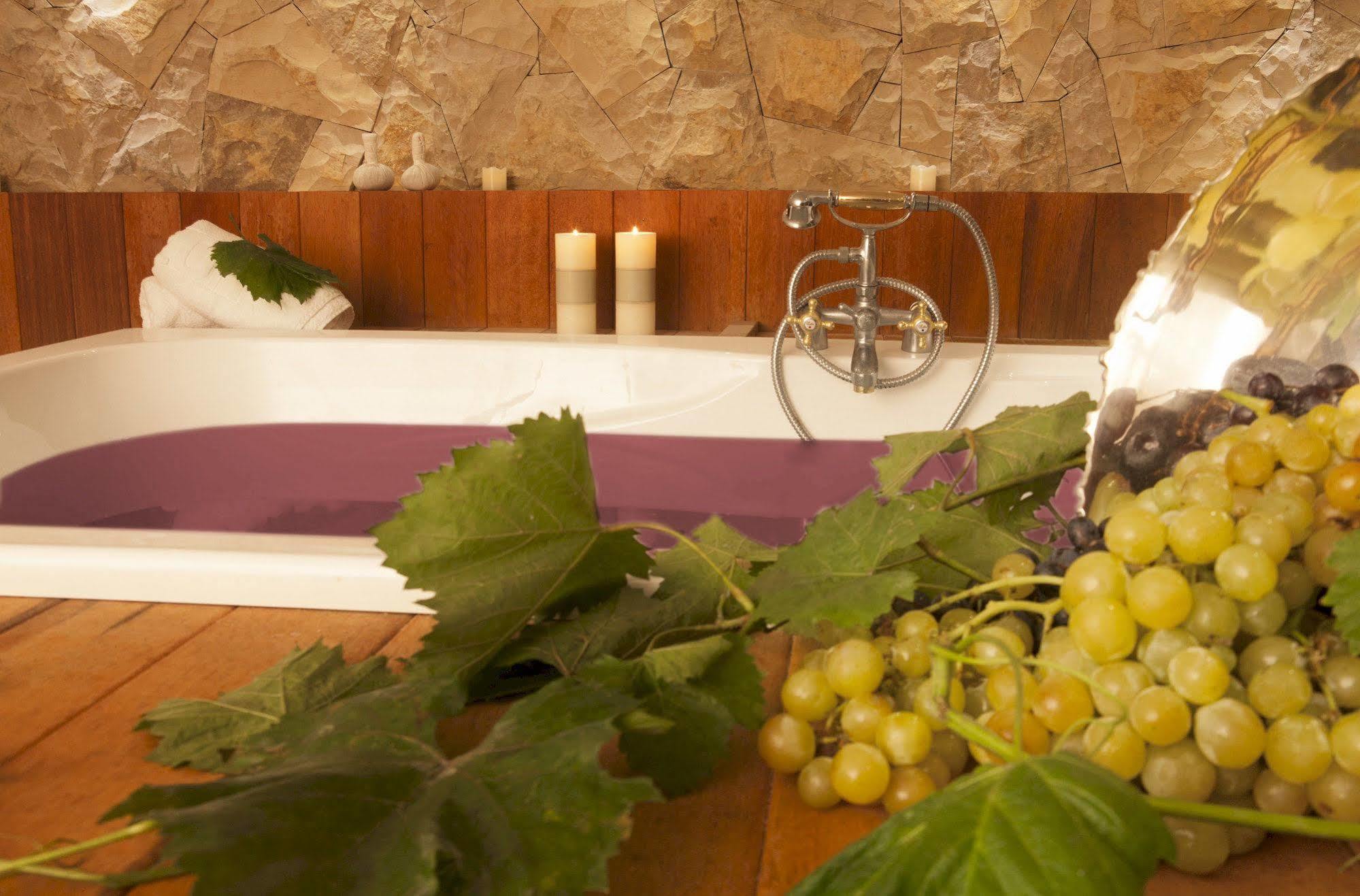 סקופיה Garden Spa Boutique Hotel מראה חיצוני תמונה
