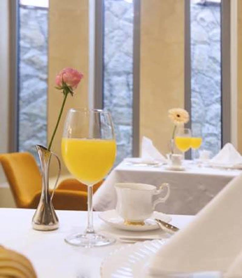 סקופיה Garden Spa Boutique Hotel מראה חיצוני תמונה